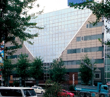 ザウス東京店移転