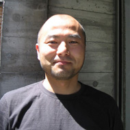 前田 吉徳 (マエダ ヨシノリ)